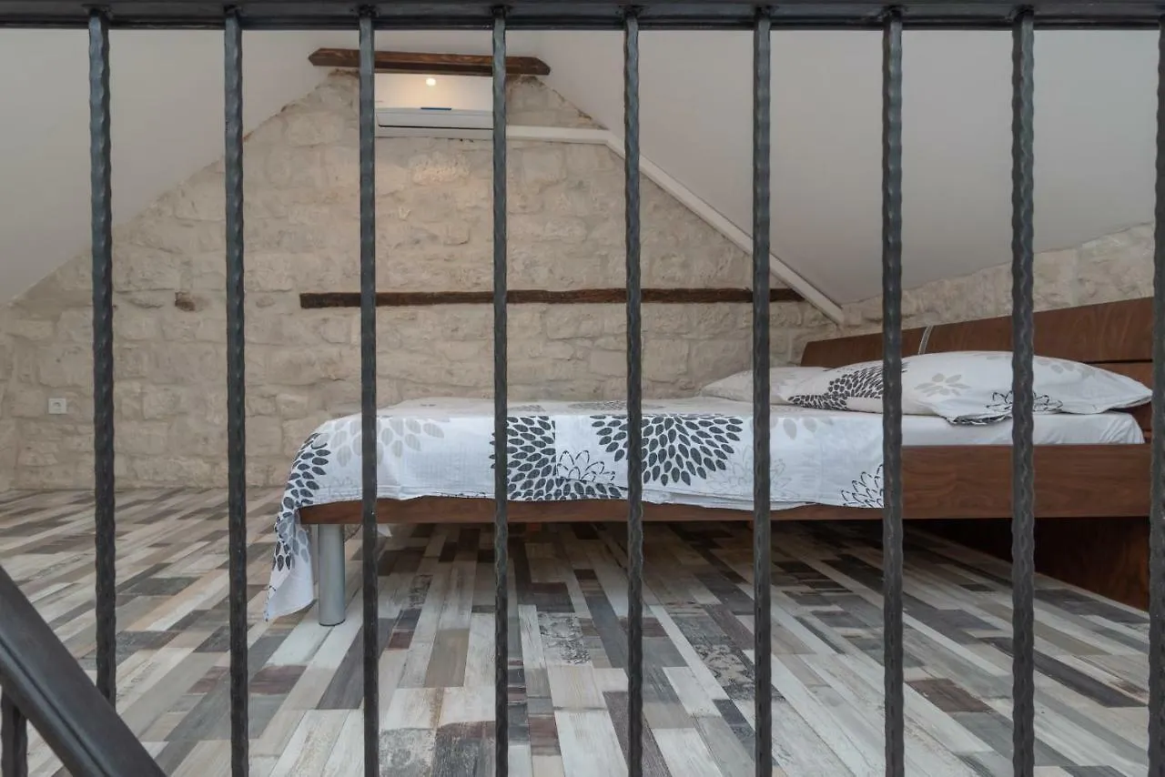 Apartman Skuribanda Trogir Croatia